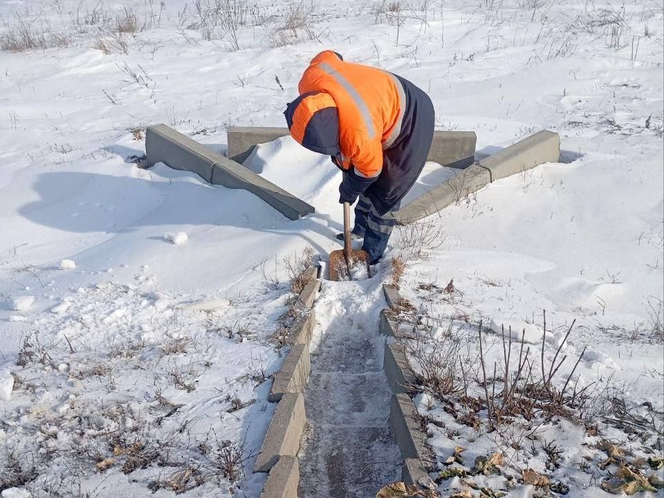 Продолжаем мероприятия по обеспечению безопасного проезда на дорогах общего пользования Продолжаем мероприятия по обеспечению безопасного проезда на дорогах общего пользования