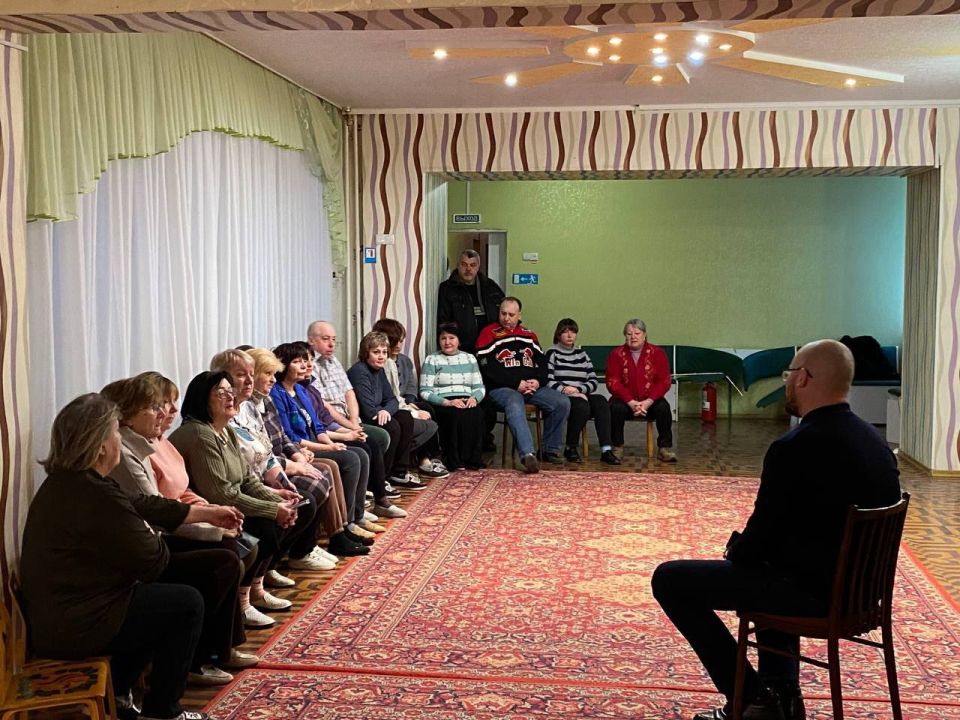 ���� ���������: � ����������-��������� ������ �������� ������ ������� � �������� �����������