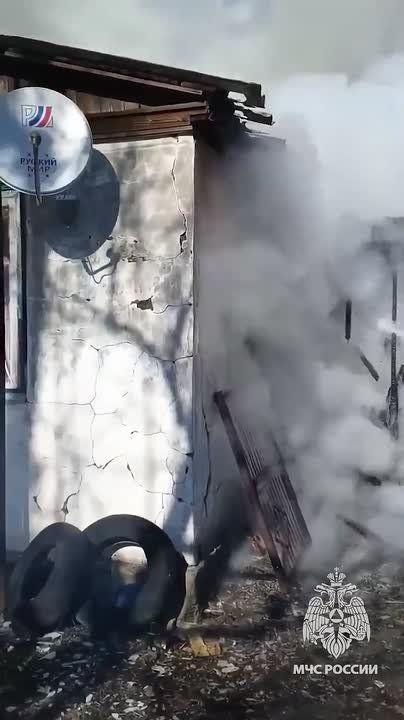 Горловские пожарные защитили от огня жилые дома