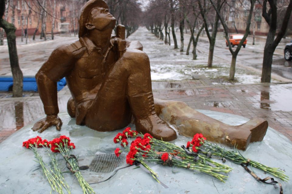 � �������� ������� ������ �������, ����������� ��������� ���� �� ��������� ������