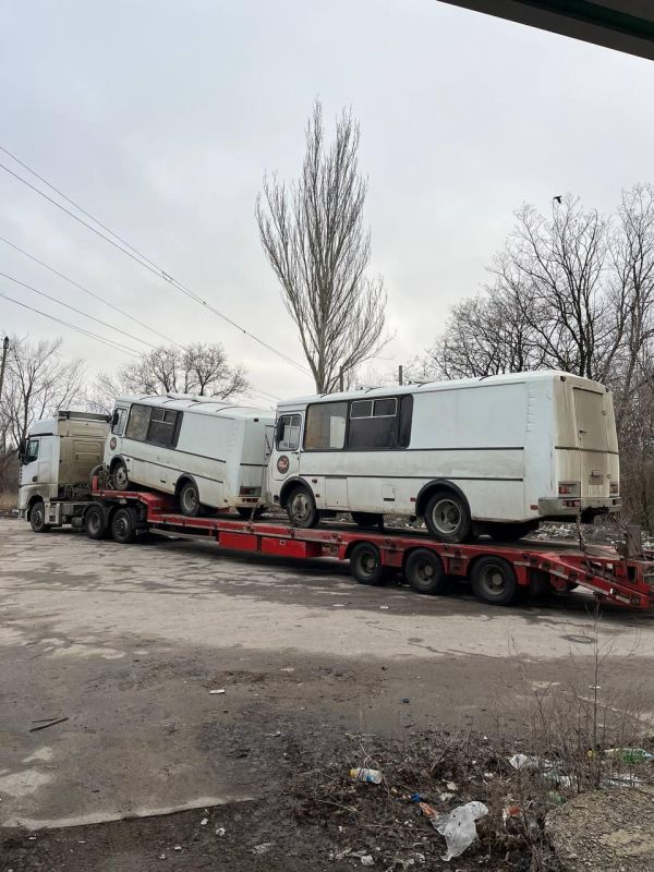 Горловка получила новые автобусы от Кузбасса Горловка получила новые автобусы от Кузбасса