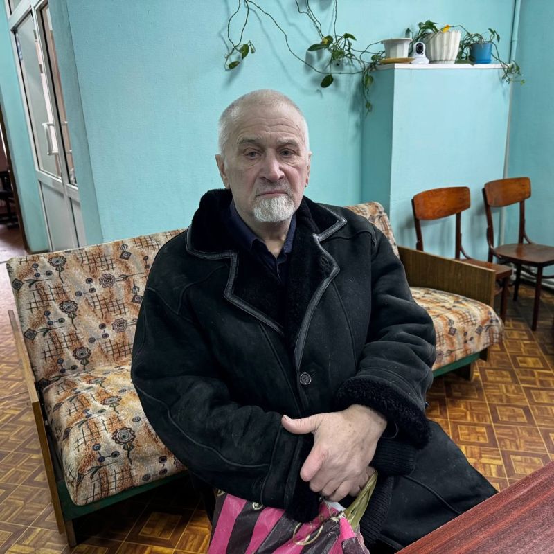 Роман Конев: 17 февраля 2026 года состоялся приём граждан депутатом Горловского городского совета Донецкой Народной Республики первого созыва Эдуардом Полепкиным в местной общественной приёмной Председателя Партии «ЕДИНАЯ... Роман Конев: 17 февраля 2026 года состоялся приём граждан депутатом Горловского городского совета Донецкой Народной Республики первого созыва Эдуардом Полепкиным в местной общественной приёмной Председателя Партии «ЕДИНАЯ...