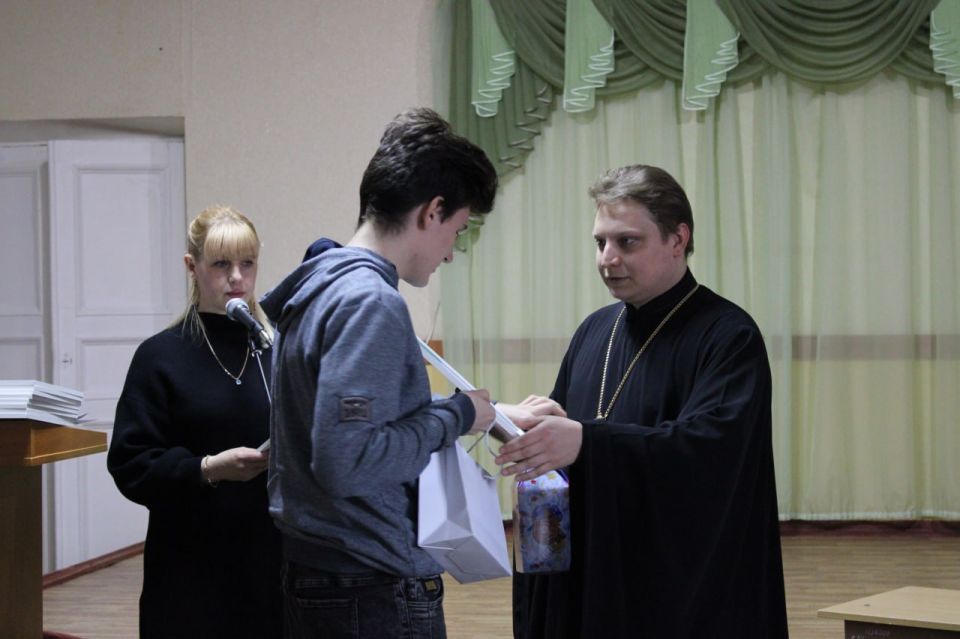 Прошло торжественное закрытие грантового проекта «Цифровой иммунитет: Учись, Играй, Будь в безопасности» Прошло торжественное закрытие грантового проекта «Цифровой иммунитет: Учись, Играй, Будь в безопасности»