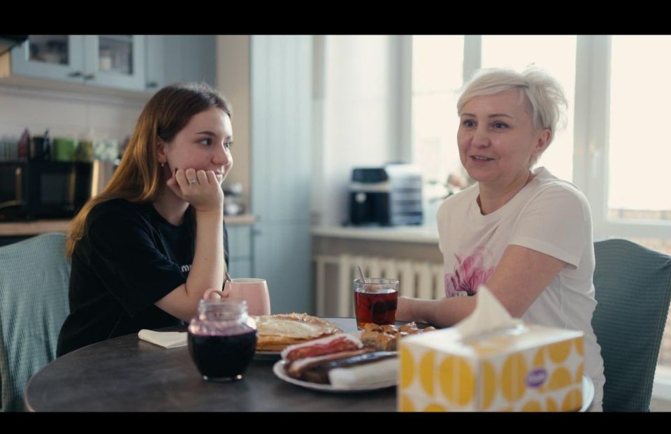 Танцевать вопреки: о Полине Гладких из Горловки, потерявшей руку и ногу, снимают документальный фильм Танцевать вопреки: о Полине Гладких из Горловки, потерявшей руку и ногу, снимают документальный фильм