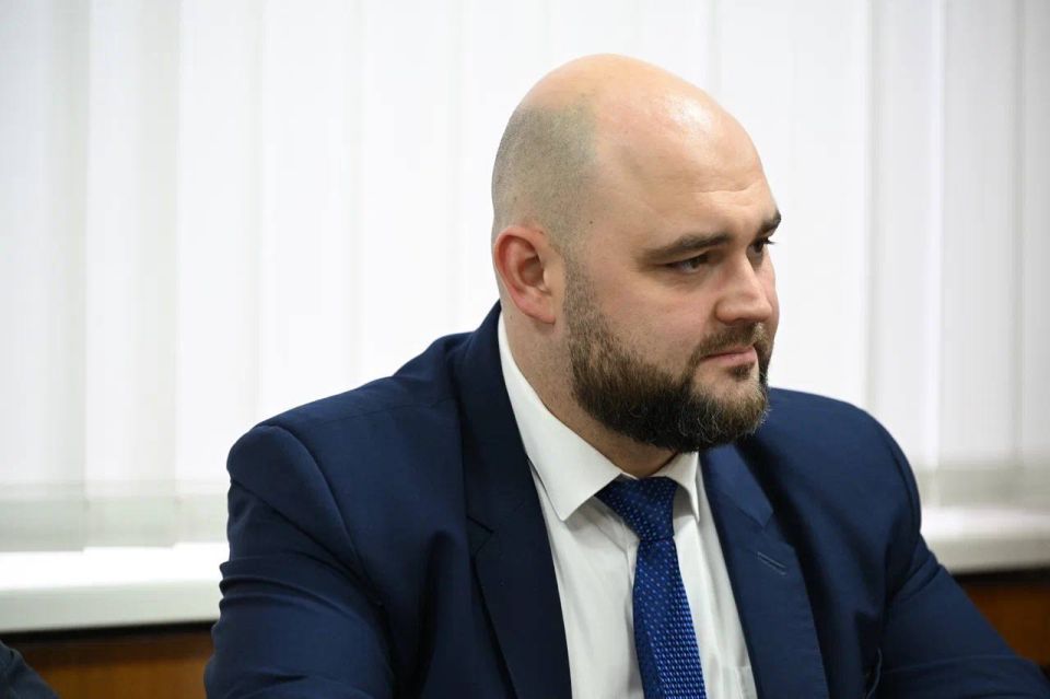 Иван Приходько: Сегодня день рождения Министра имущественных и земельных отношений Донецкой Народной Республики Якова Валерьевича Ходоса