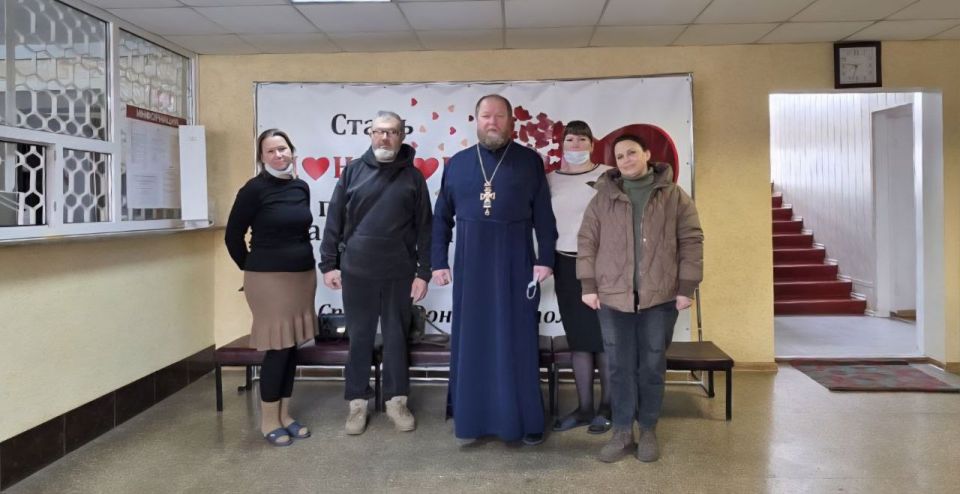 16 литров крови сдали доноры в рамках акции на масленице, которую проводил социальный отдел епархии 16 литров крови сдали доноры в рамках акции на масленице, которую проводил социальный отдел епархии