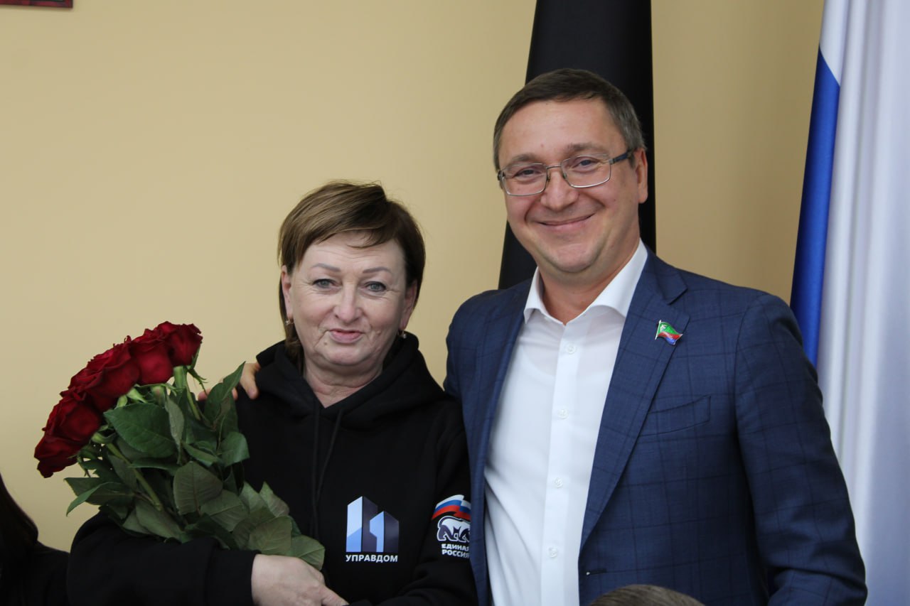 Иван Приходько: Сегодня принял участие в шестьдесят первом очередном заседании Горловского городского совета Донецкой Народной Республики первого созыва, которое проводил Председатель Горловского горсовета Роман Геннадьевич... Иван Приходько: Сегодня принял участие в шестьдесят первом очередном заседании Горловского городского совета Донецкой Народной Республики первого созыва, которое проводил Председатель Горловского горсовета Роман Геннадьевич...