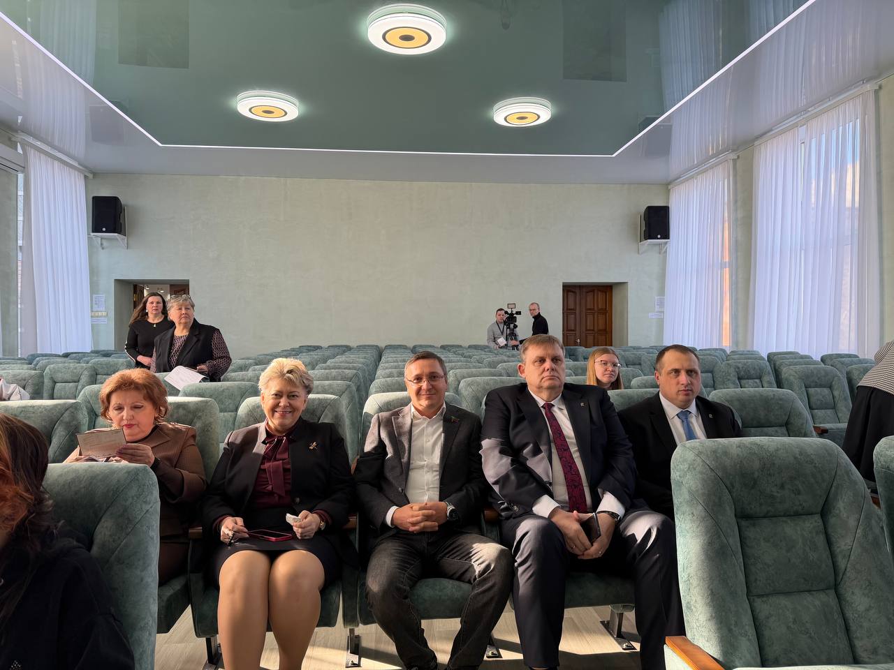 Роман Конев: 27 февраля 2026 года я принял участие в муниципальном форуме «Горловка – Профильный класс», проходившем в Донецком государственном педагогическом университете им. В. Шаталова. Мероприятие собрало команды из 12... Роман Конев: 27 февраля 2026 года я принял участие в муниципальном форуме «Горловка – Профильный класс», проходившем в Донецком государственном педагогическом университете им. В. Шаталова. Мероприятие собрало команды из 12...