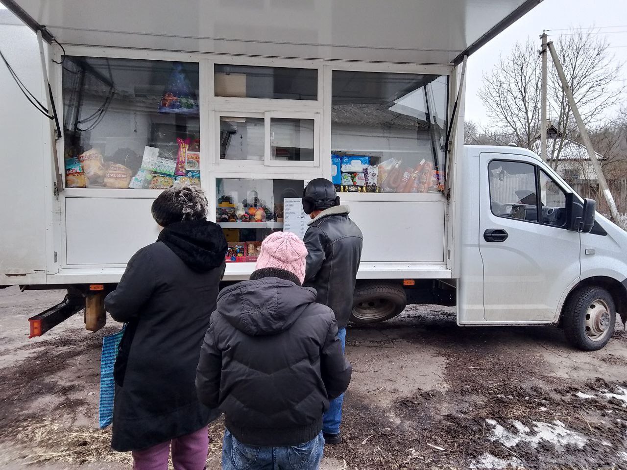 С 24 по 27 февраля 2026 года осуществлена выездная торговля с использованием автомагазинов в населенных пунктах городских округов Донецк, Горловка, Мариуполь, на территории г. Авдеевка, также Волновахского, Володарского... С 24 по 27 февраля 2026 года осуществлена выездная торговля с использованием автомагазинов в населенных пунктах городских округов Донецк, Горловка, Мариуполь, на территории г. Авдеевка, также Волновахского, Володарского...