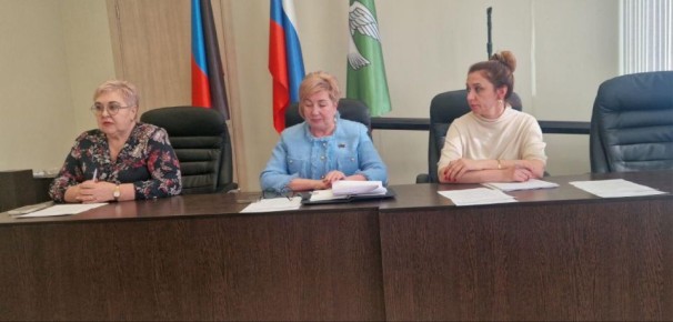 В администрации Центрально-Городского района Горловки состоялась рабочая встреча для индивидуальных предпринимателей