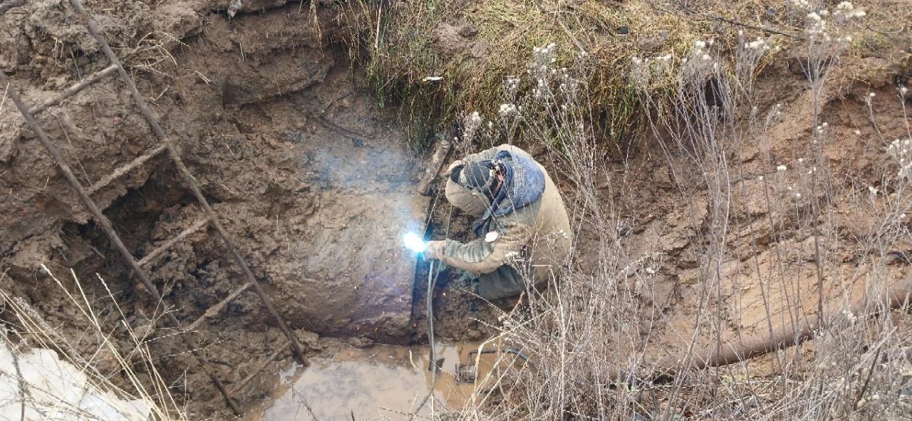 Иван Приходько: Объединёнными усилиями специалистов ГУП ДНР «Вода Донбасса» и экспертов из Кузбасса продолжается работа по обеспечению бесперебойной подачи воды в Горловку Иван Приходько: Объединёнными усилиями специалистов ГУП ДНР «Вода Донбасса» и экспертов из Кузбасса продолжается работа по обеспечению бесперебойной подачи воды в Горловку