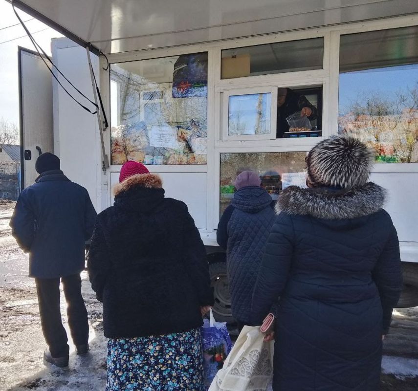 С 4 по 6 марта 2026 года осуществлена выездная торговля с использованием автомагазинов в населенных пунктах городских округов Донецк, Горловка, Мариуполь, на территории г. Авдеевка, также Волновахского, Володарского...