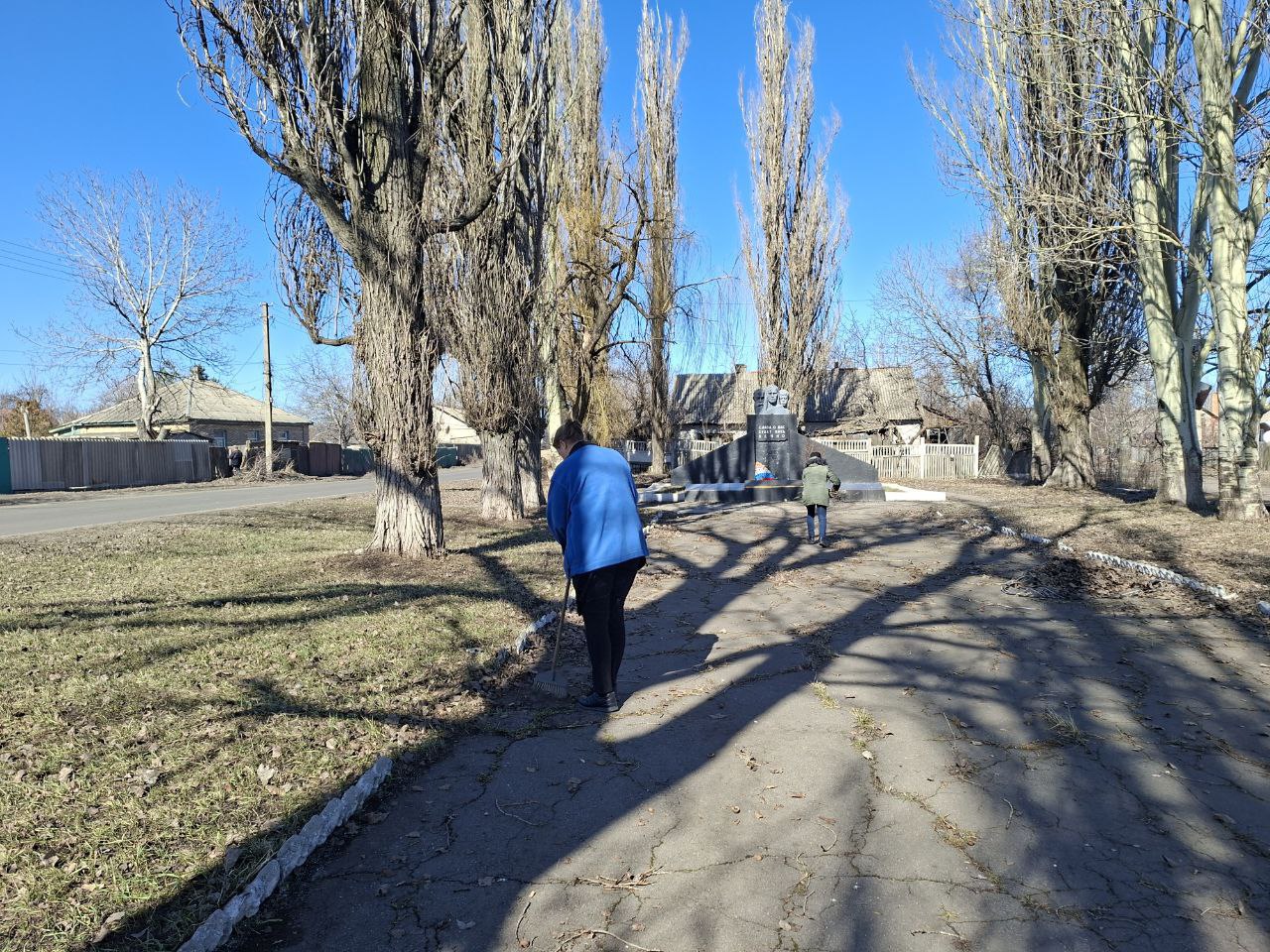 «Историческая память»: реализация проекта в Калининском районе Горловки «Историческая память»: реализация проекта в Калининском районе Горловки