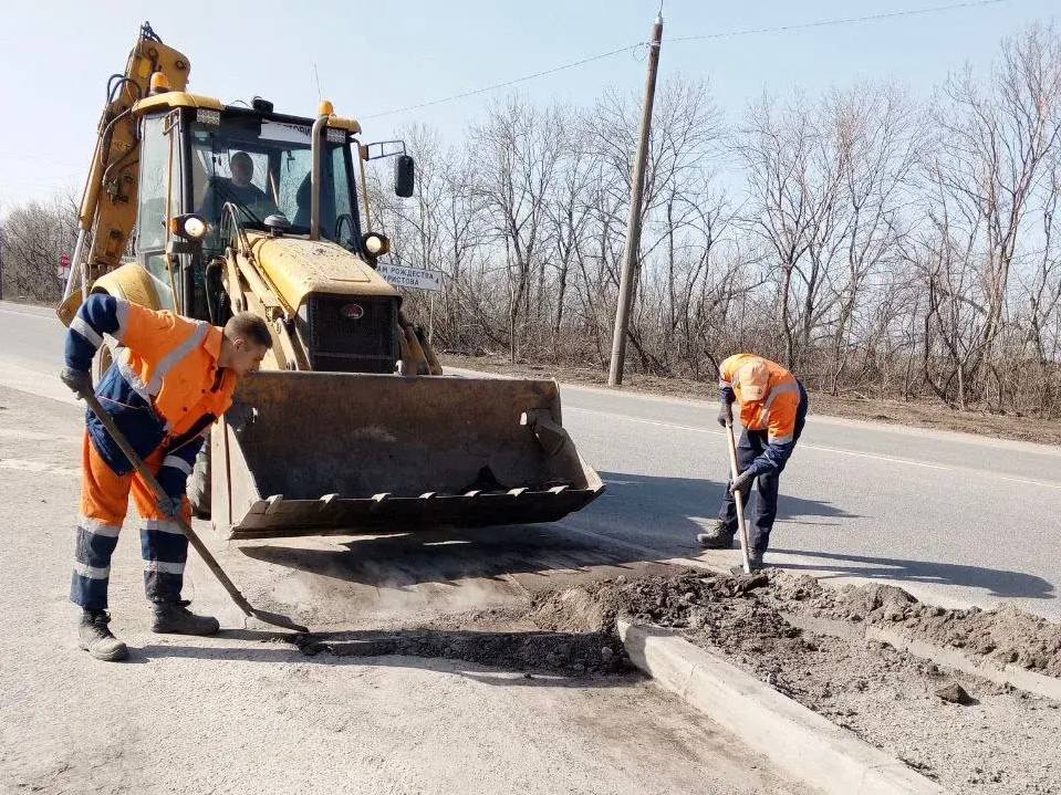 Приводим в соответствие с ГОСТами элементы дорожной инфраструктуры Приводим в соответствие с ГОСТами элементы дорожной инфраструктуры