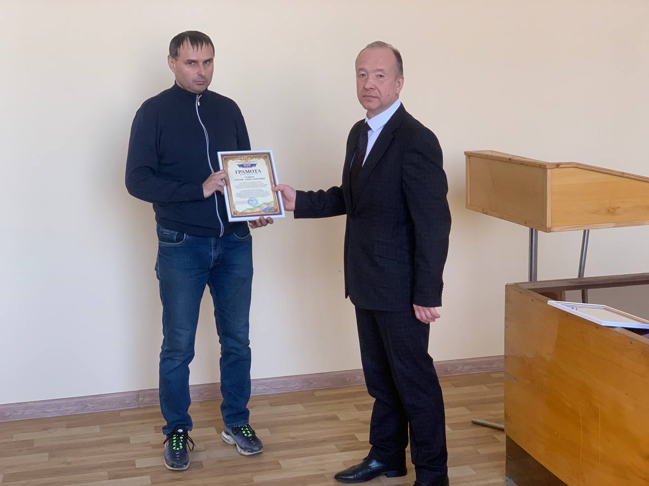 В Горловке поздравили сотрудников коммунальных службы с профессиональным праздником