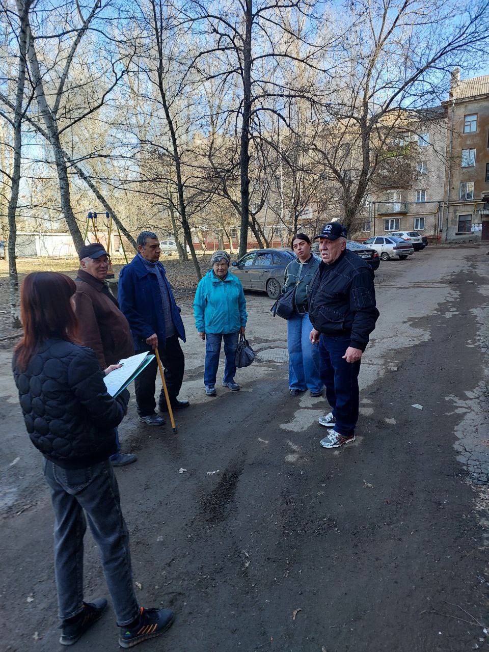 Иван Приходько: В Центрально -Городском районе Горловки продолжается реализация проекта «Управдом» Иван Приходько: В Центрально -Городском районе Горловки продолжается реализация проекта «Управдом»
