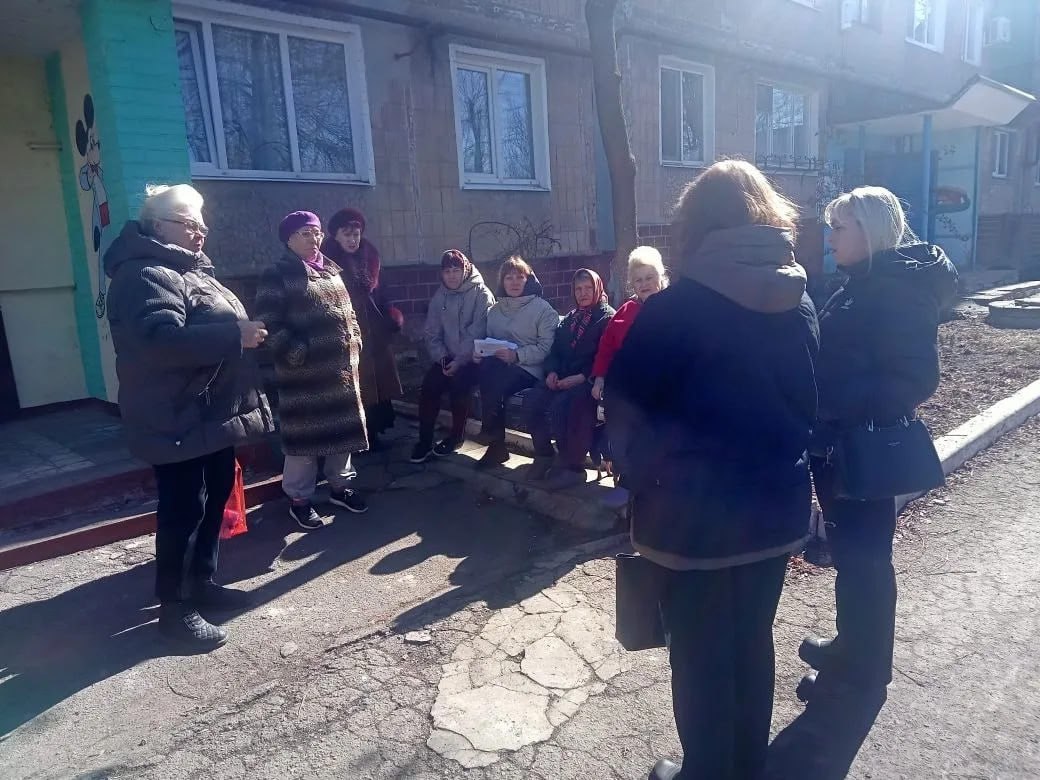 Иван Приходько: Реализация проекта «Управдом»: в Калининском районе Горловки выбирают старших по домам Иван Приходько: Реализация проекта «Управдом»: в Калининском районе Горловки выбирают старших по домам