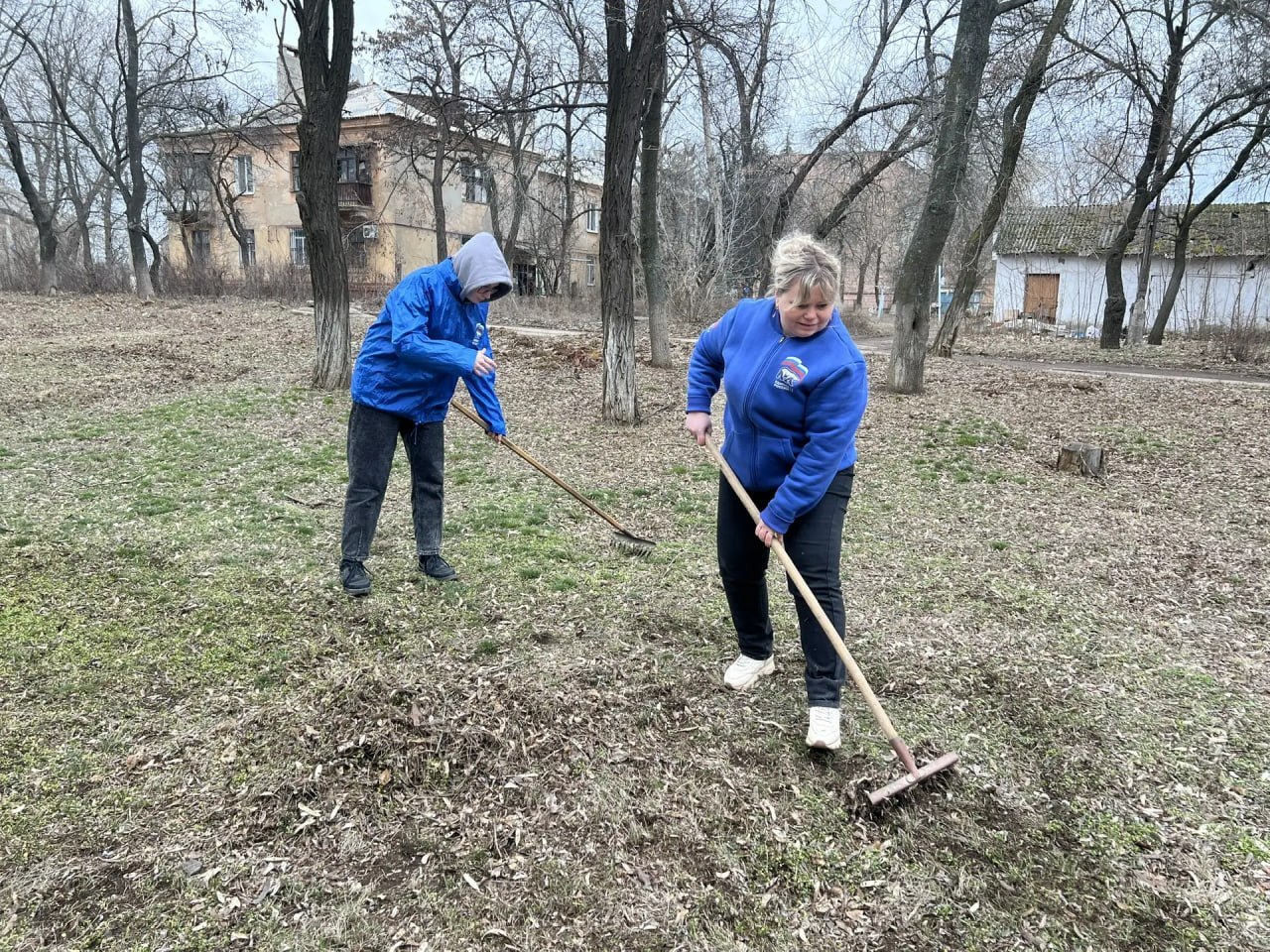 Иван Приходько: В Центрально-Городском районе Горловки продолжается реализация партийного проекта «Городская среда» Иван Приходько: В Центрально-Городском районе Горловки продолжается реализация партийного проекта «Городская среда»