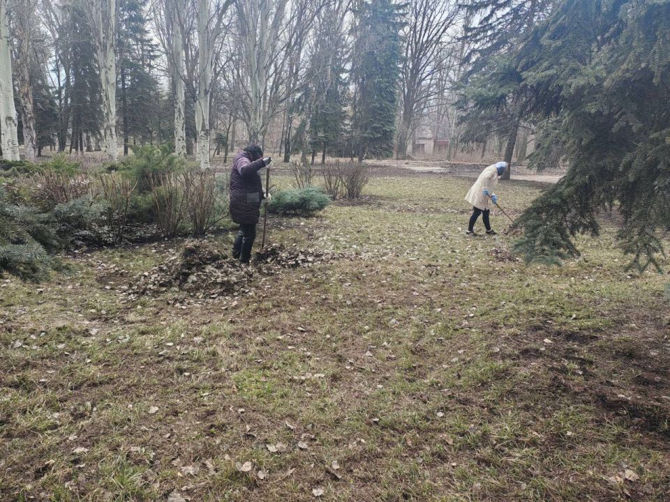 Иван Приходько: В Никитовском внутригородском районе города Горловка продолжается работы в рамках двухмесячника по благоустройству Иван Приходько: В Никитовском внутригородском районе города Горловка продолжается работы в рамках двухмесячника по благоустройству