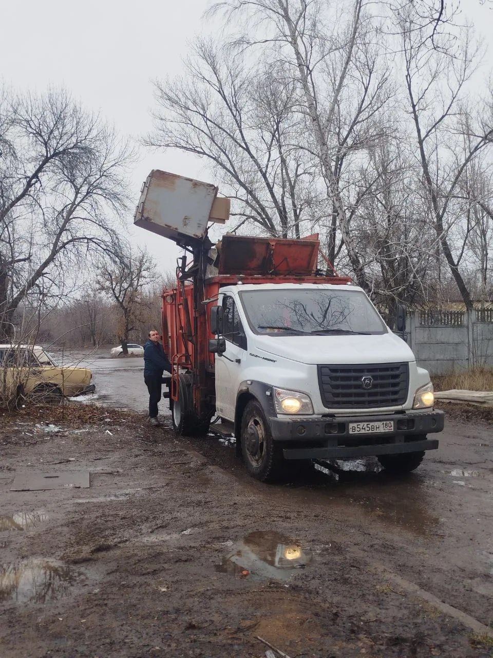 Роман Конев: ГОРЛОВСКИЙ ФИЛИАЛ ГОСУДАРСТВЕННОГО УНИТАРНОГО ПРЕДПРИЯТИЯ ДОНЕЦКОЙ НАРОДНОЙ РЕСПУБЛИКИ «ДОНСНАБКОМПЛЕКТ»