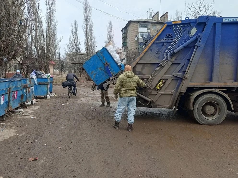 Роман Конев: ГОРЛОВСКИЙ ФИЛИАЛ ГОСУДАРСТВЕННОГО УНИТАРНОГО ПРЕДПРИЯТИЯ ДОНЕЦКОЙ НАРОДНОЙ РЕСПУБЛИКИ «ДОНСНАБКОМПЛЕКТ» Роман Конев: ГОРЛОВСКИЙ ФИЛИАЛ ГОСУДАРСТВЕННОГО УНИТАРНОГО ПРЕДПРИЯТИЯ ДОНЕЦКОЙ НАРОДНОЙ РЕСПУБЛИКИ «ДОНСНАБКОМПЛЕКТ»