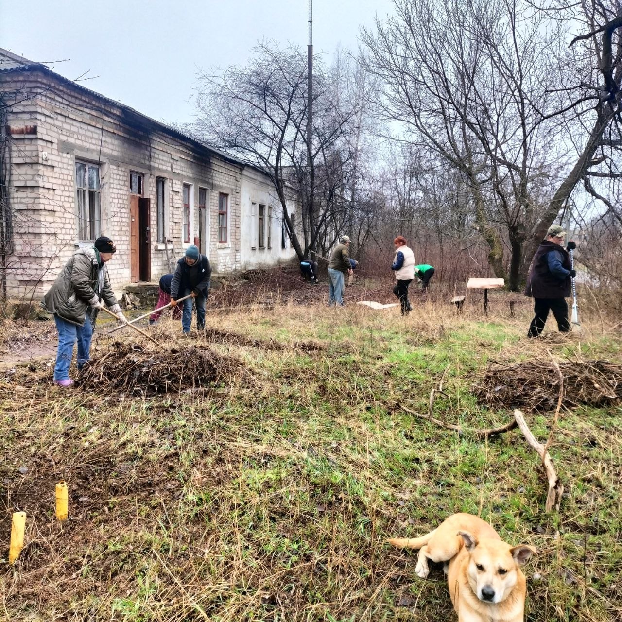 Роман Конев: МУНИЦИПАЛЬНОЕ УНИТАРНОЕ ПРЕДПРИЯТИЕ «УПРАВЛЯЮЩАЯ КОМПАНИЯ ГОРОДА ГОРЛОВКА» АДМИНИСТРАЦИИ ГОРОДСКОГО ОКРУГА ГОРЛОВКА и ГОРЛОВСКИЙ ФИЛИАЛ ЕДИНОГО РЕГИОНАЛЬНОГО ФОНДА ПО УПРАВЛЕНИЮ МНОГОКВАРТИРНЫМИ ДОМАМИ НА... Роман Конев: МУНИЦИПАЛЬНОЕ УНИТАРНОЕ ПРЕДПРИЯТИЕ «УПРАВЛЯЮЩАЯ КОМПАНИЯ ГОРОДА ГОРЛОВКА» АДМИНИСТРАЦИИ ГОРОДСКОГО ОКРУГА ГОРЛОВКА и ГОРЛОВСКИЙ ФИЛИАЛ ЕДИНОГО РЕГИОНАЛЬНОГО ФОНДА ПО УПРАВЛЕНИЮ МНОГОКВАРТИРНЫМИ ДОМАМИ НА...