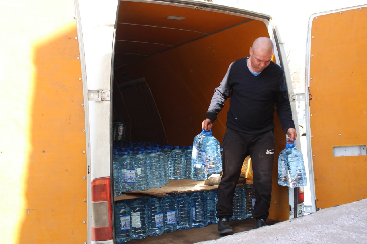 Иван Приходько: В Горловку прибыла гуманитарная помощь из Кузбасса Иван Приходько: В Горловку прибыла гуманитарная помощь из Кузбасса