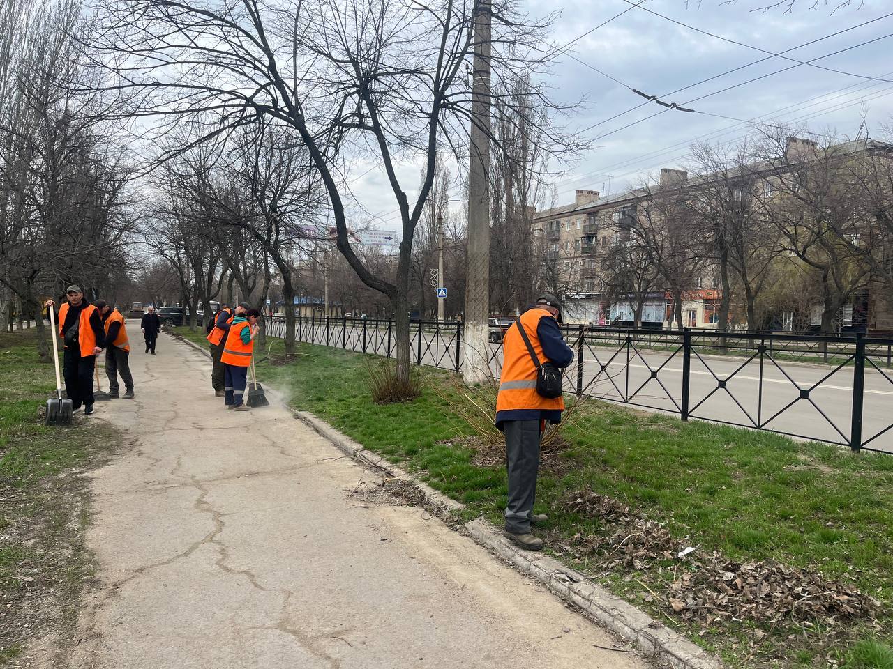 О работах МУП «Простор». Муниципальное унитарное предприятие «Простор» ежедневно выполняет все необходимые работы по содержанию городских улиц О работах МУП «Простор». Муниципальное унитарное предприятие «Простор» ежедневно выполняет все необходимые работы по содержанию городских улиц