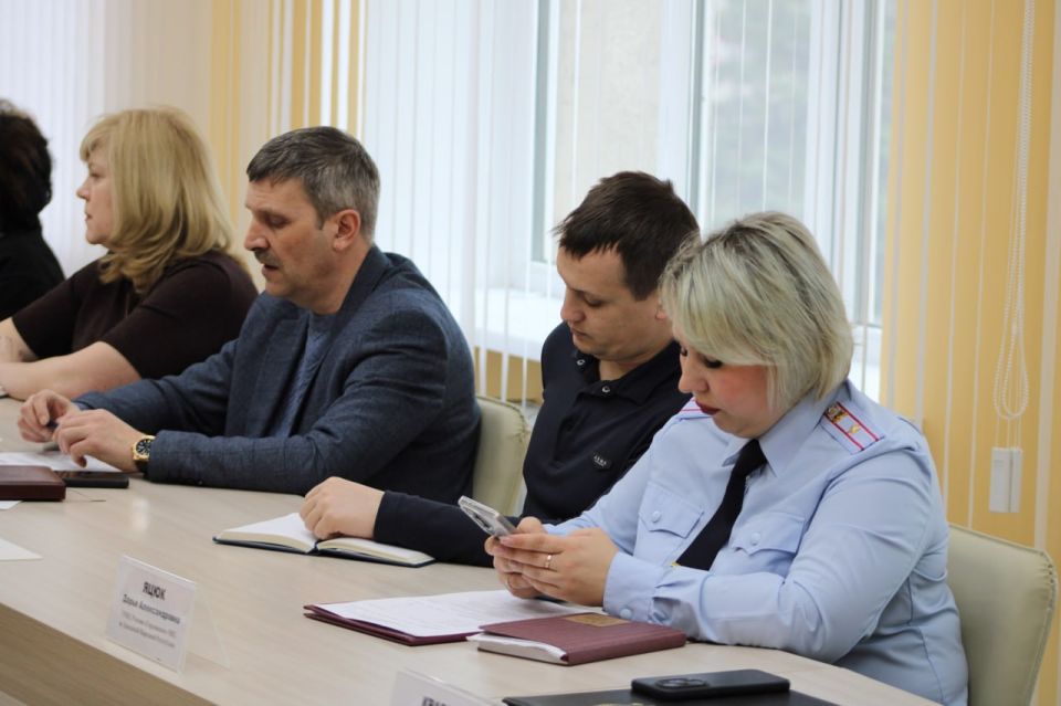 В администрации городского округа Горловка состоялось аппаратное совещание В администрации городского округа Горловка состоялось аппаратное совещание