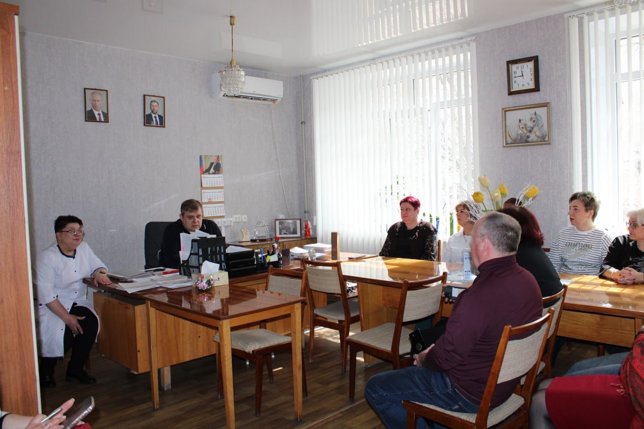 Иван Приходько: Состоялась встреча руководства администрации городского округа Горловка с трудовым коллективом Иван Приходько: Состоялась встреча руководства администрации городского округа Горловка с трудовым коллективом