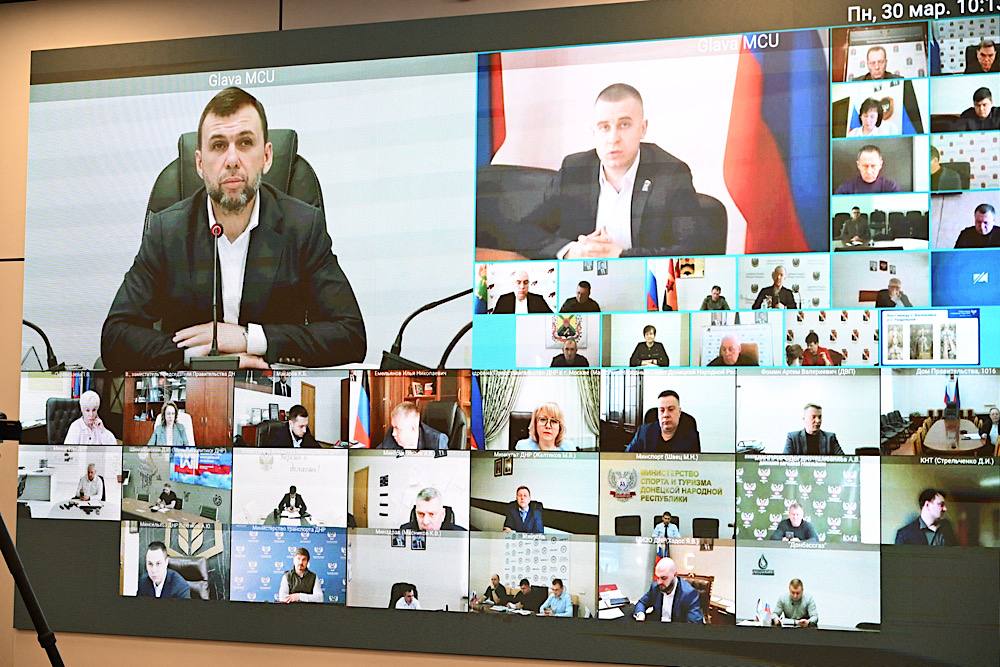 Иван Приходько: По инициативе Главы Донецкой Народной Республики Дениса Владимировича Пушилина продолжается масштабная работа, охватывающая все сферы жизни региона: от восстановления гражданской инфраструктуры до запуска... Иван Приходько: По инициативе Главы Донецкой Народной Республики Дениса Владимировича Пушилина продолжается масштабная работа, охватывающая все сферы жизни региона: от восстановления гражданской инфраструктуры до запуска...