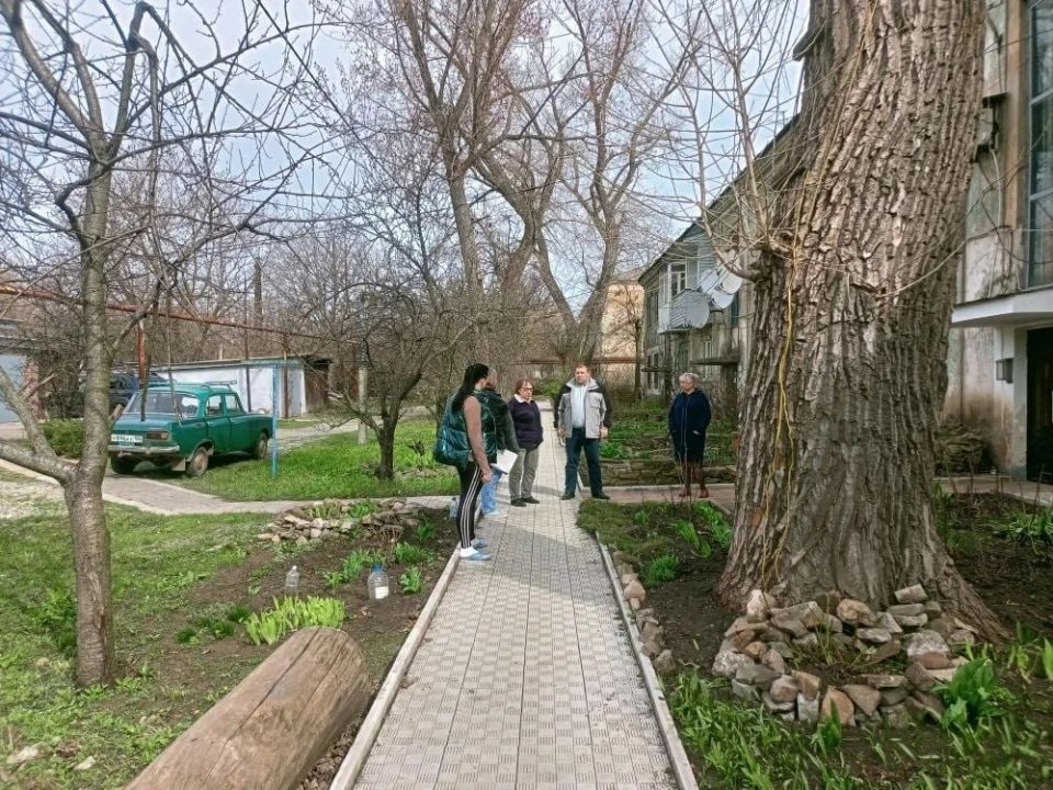 Иван Приходько: Жители Калининского района Горловки выбирают управдомов Иван Приходько: Жители Калининского района Горловки выбирают управдомов