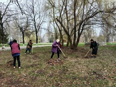 В Центрально-Городском районе состоялся субботник
