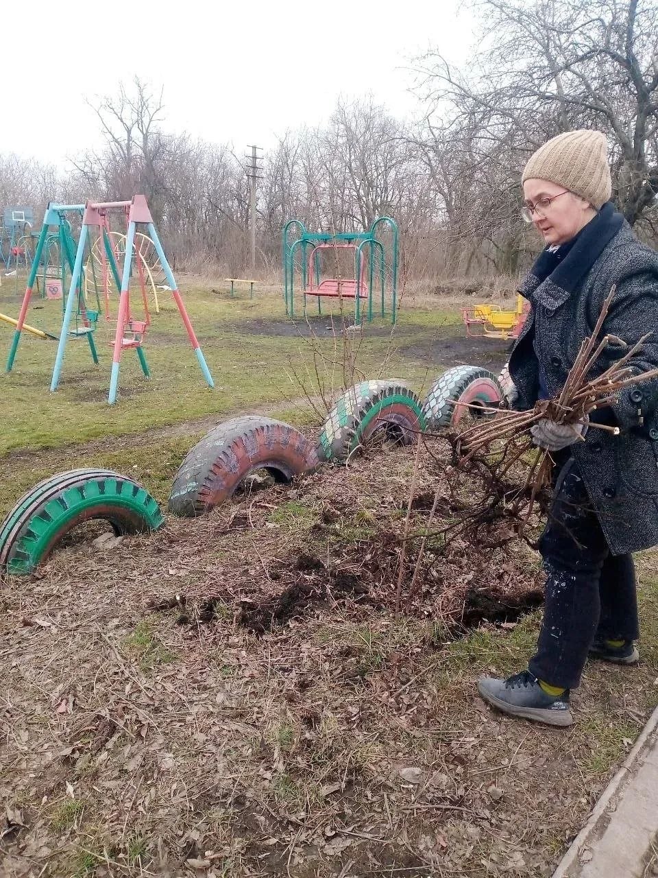 Калининский район Горловки преображается в рамках инициативы «Донбасс – наш дом» Калининский район Горловки преображается в рамках инициативы «Донбасс – наш дом»