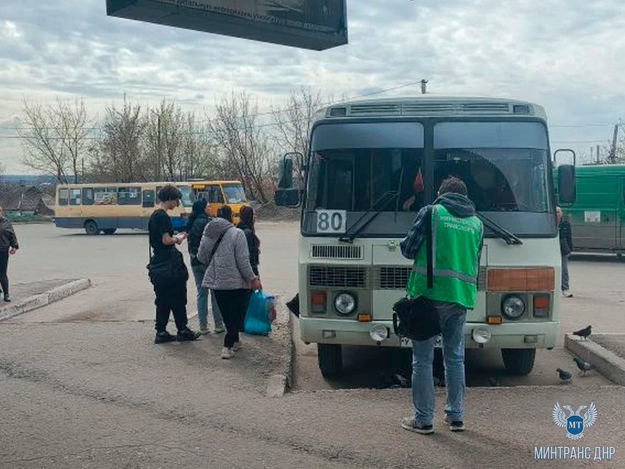 Специалисты Минтранса ДНР в Макеевке и Енакиево проверили работу межмуниципального транспорта Специалисты Минтранса ДНР в Макеевке и Енакиево проверили работу межмуниципального транспорта