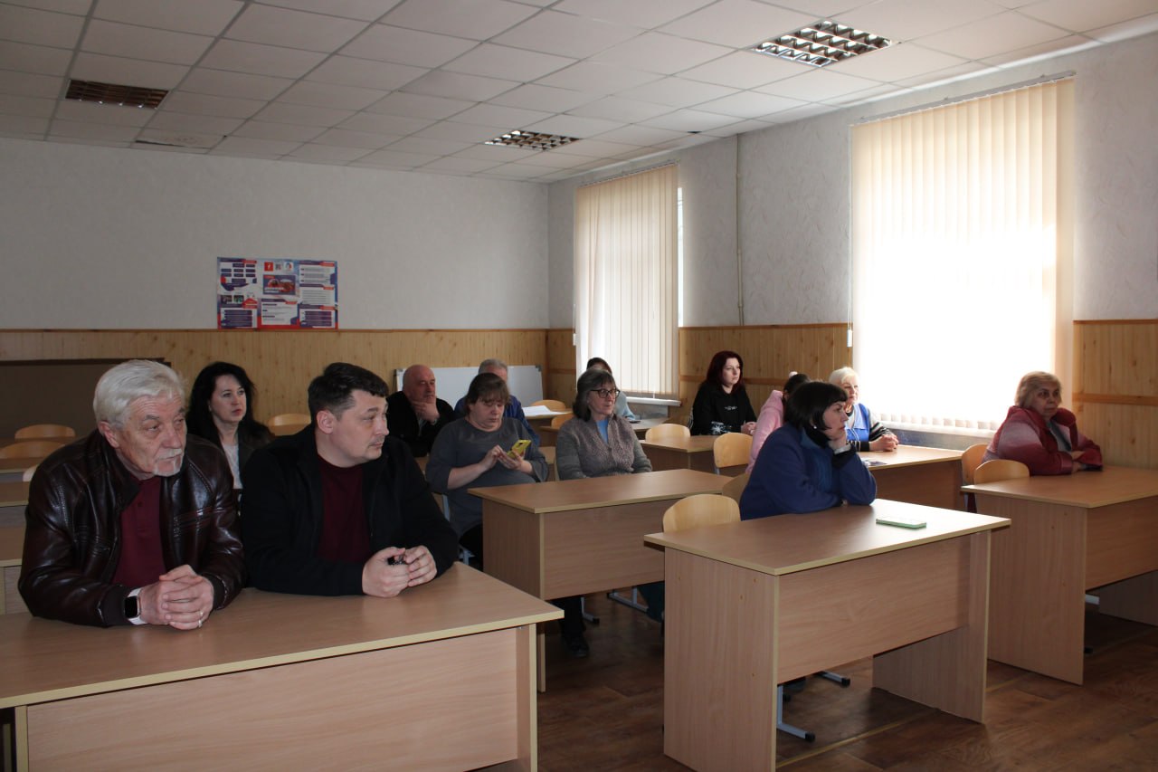 Иван Приходько: Состоялась встреча руководства администрации городского округа Горловка с трудовым коллективом Иван Приходько: Состоялась встреча руководства администрации городского округа Горловка с трудовым коллективом