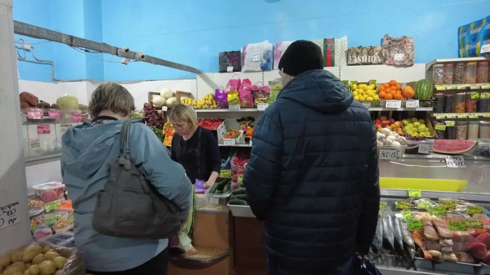 Роман Конев: 8 апреля активисты «Народного контроля» из Горловки провели проверку магазинов в Центрально-городском районе Роман Конев: 8 апреля активисты «Народного контроля» из Горловки провели проверку магазинов в Центрально-городском районе