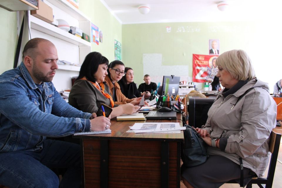 В 2024 году было подписано соглашение о взаимодействии между филиалами Государственного фонда поддержки участников специальной военной операции «Защитники Отечества» по Донецкой Народной Республике и администрацией... В 2024 году было подписано соглашение о взаимодействии между филиалами Государственного фонда поддержки участников специальной военной операции «Защитники Отечества» по Донецкой Народной Республике и администрацией...