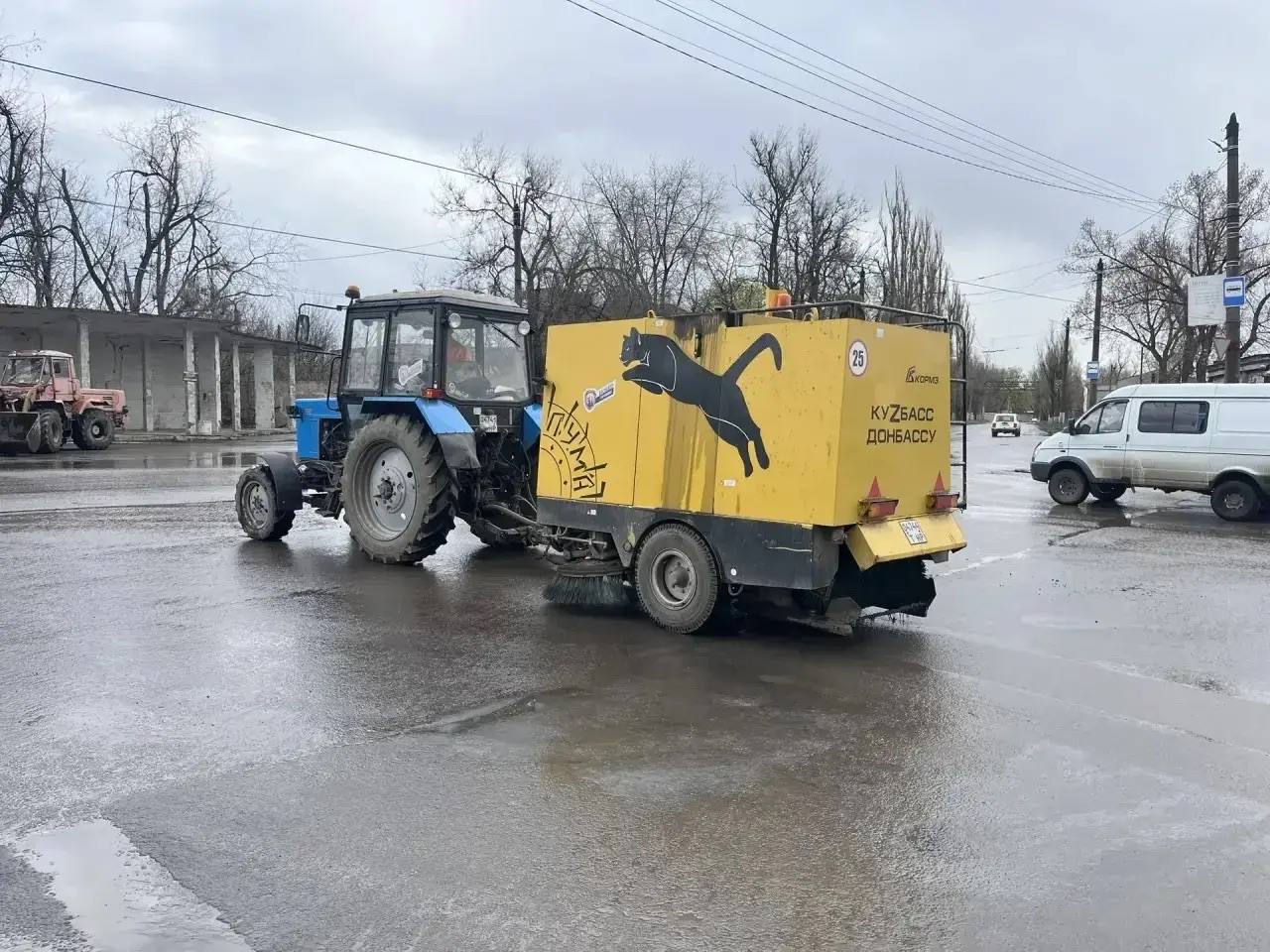 О работах МУП «Простор». Муниципальное унитарное предприятие «Простор» ежедневно выполняет все необходимые работы по содержанию городских улиц