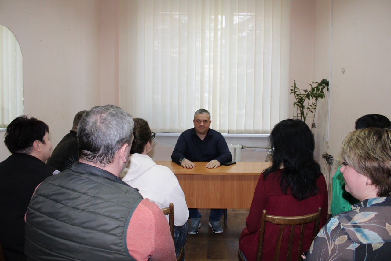 Иван Приходько: Состоялась встреча руководства администрации городского округа Горловка с трудовым коллективом Иван Приходько: Состоялась встреча руководства администрации городского округа Горловка с трудовым коллективом