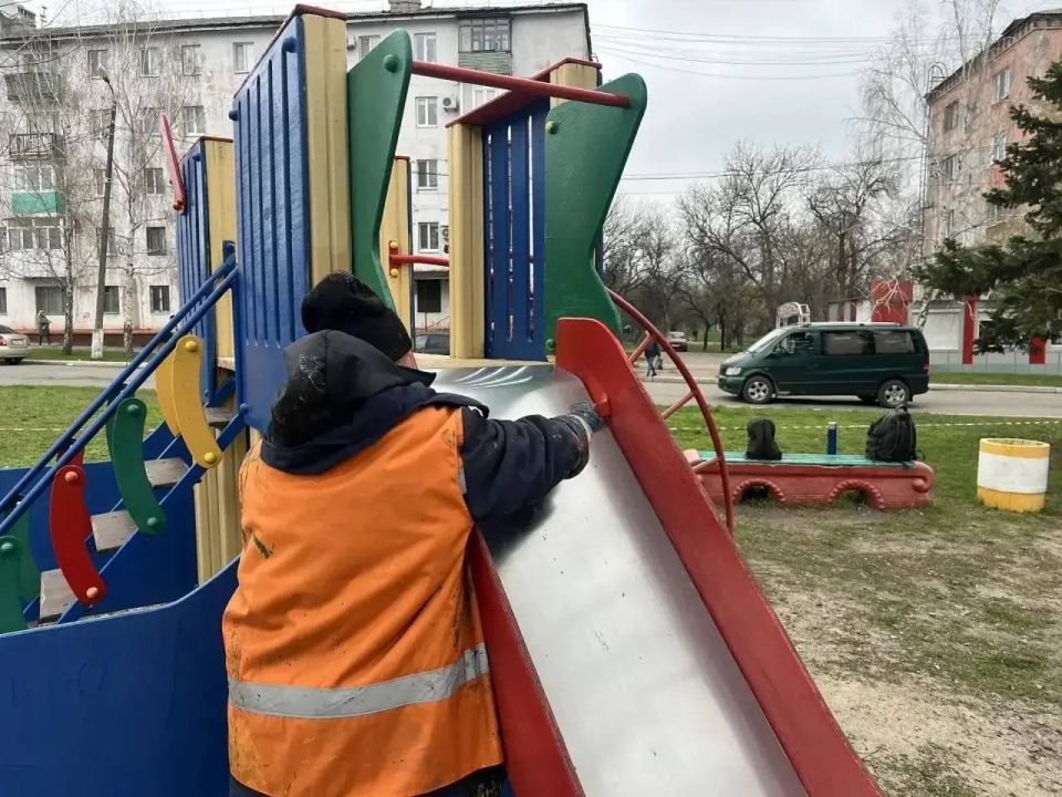 О работах МУП «Простор». МУП «Простор» ежедневно выполняет все необходимые работы по содержанию городских улиц О работах МУП «Простор». МУП «Простор» ежедневно выполняет все необходимые работы по содержанию городских улиц