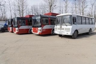 Из Тульской области в Горловку доставили три автобуса и три троллейбуса