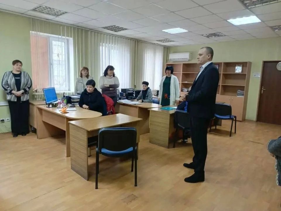 В Никитовском внутригородском районе города Горловка состоялись встречи с трудовыми коллективами и жителями В Никитовском внутригородском районе города Горловка состоялись встречи с трудовыми коллективами и жителями