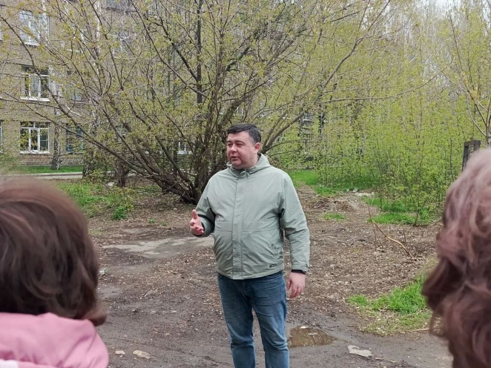 � ����������-��������� ������ �������� ������ ������� � �������� �����������