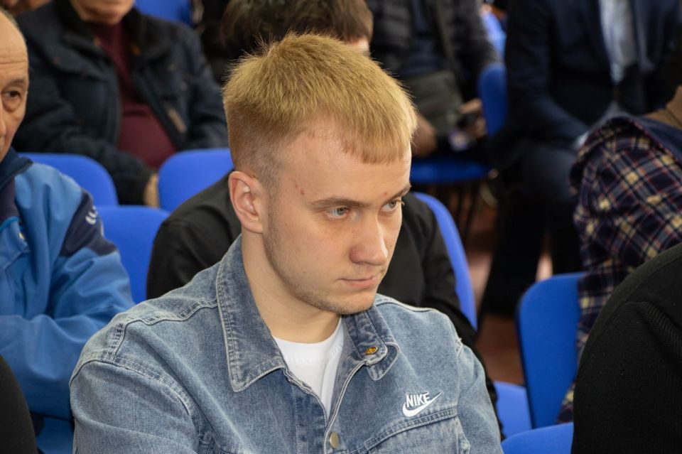 Алексей Дорофеев: Футбол Донбасса. Новая глава Алексей Дорофеев: Футбол Донбасса. Новая глава