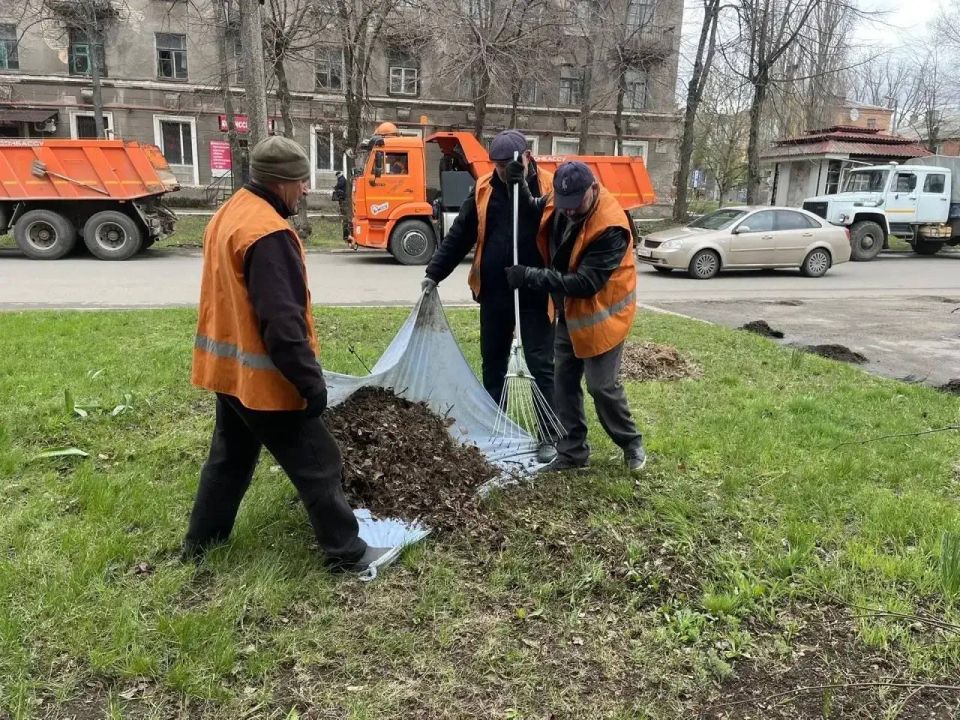 Роман Конев: МУНИЦИПАЛЬНОЕ УНИТАРНОЕ ПРЕДПРИЯТИЕ «ПРОСТОР» АДМИНИСТРАЦИИ ГОРОДСКОГО ОКРУГА ГОРЛОВКА ДОНЕЦКОЙ НАРОДНОЙ РЕСПУБЛИКИ Роман Конев: МУНИЦИПАЛЬНОЕ УНИТАРНОЕ ПРЕДПРИЯТИЕ «ПРОСТОР» АДМИНИСТРАЦИИ ГОРОДСКОГО ОКРУГА ГОРЛОВКА ДОНЕЦКОЙ НАРОДНОЙ РЕСПУБЛИКИ