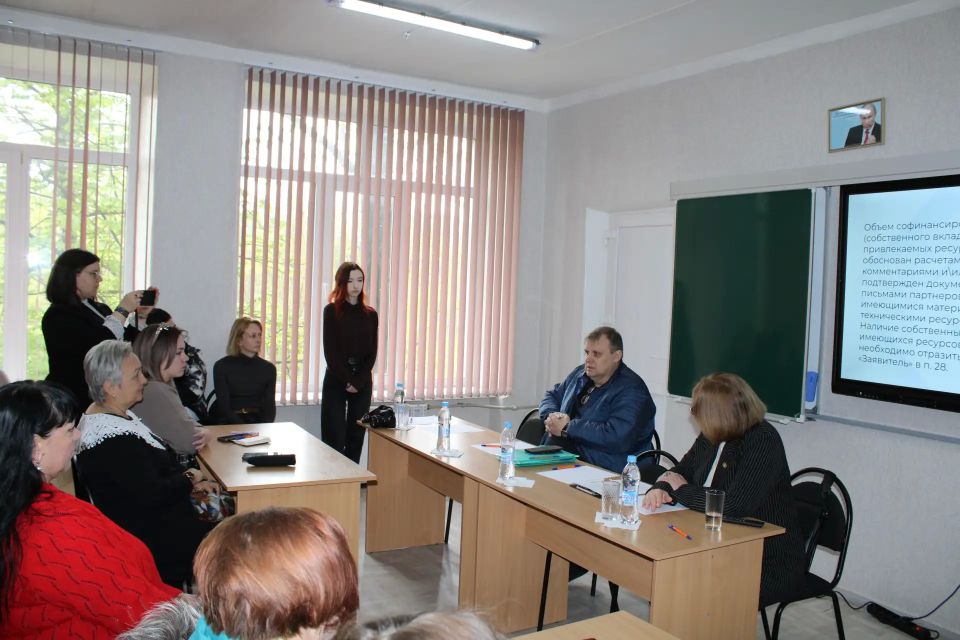 В Горловке обсудили правовые основы работы некоммерческих организаций В Горловке обсудили правовые основы работы некоммерческих организаций