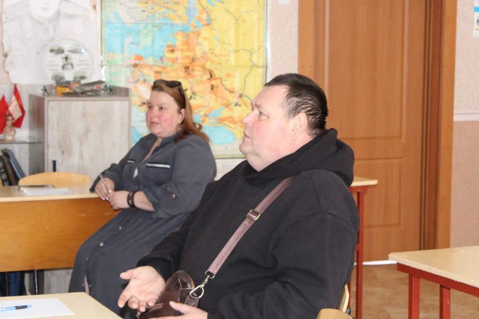 Заместитель главы администрации городского округа Горловка Алексей Ивахненко провел прием граждан Заместитель главы администрации городского округа Горловка Алексей Ивахненко провел прием граждан