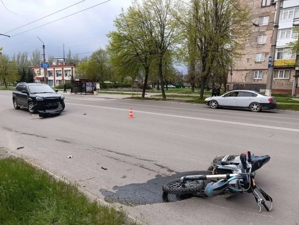 Несовершеннолетний водитель получил травмы в результате ДТП в Горловке Несовершеннолетний водитель получил травмы в результате ДТП в Горловке