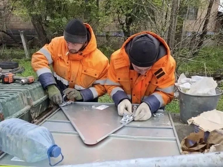 #СОДЕРЖАНИЕ_СВОД за сутки. Особое внимание на выходных уделили уборке аварийных веток и деревьев вдоль дорог общего пользования В период сильных ветров это становится особенно важным для обеспечения безопасности... #СОДЕРЖАНИЕ_СВОД за сутки. Особое внимание на выходных уделили уборке аварийных веток и деревьев вдоль дорог общего пользования В период сильных ветров это становится особенно важным для обеспечения безопасности...